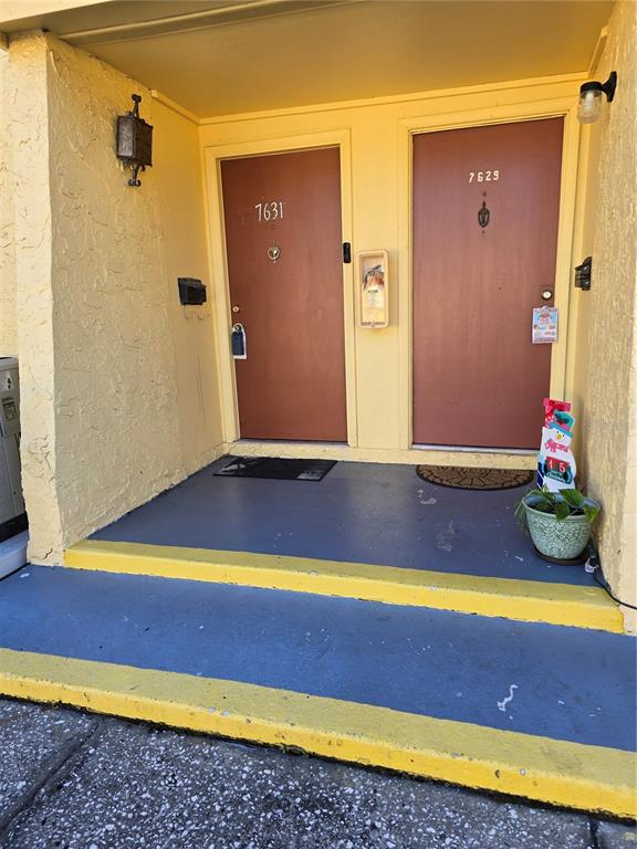 7631 Abonado Road Tampa, FL 33615 - Photo 7 of 39