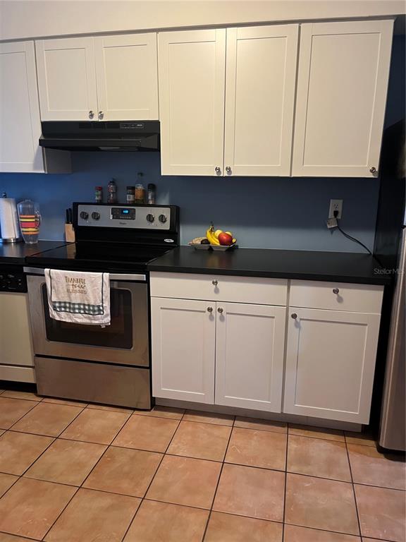 7631 Abonado Road Tampa, FL 33615 - Photo 10 of 39