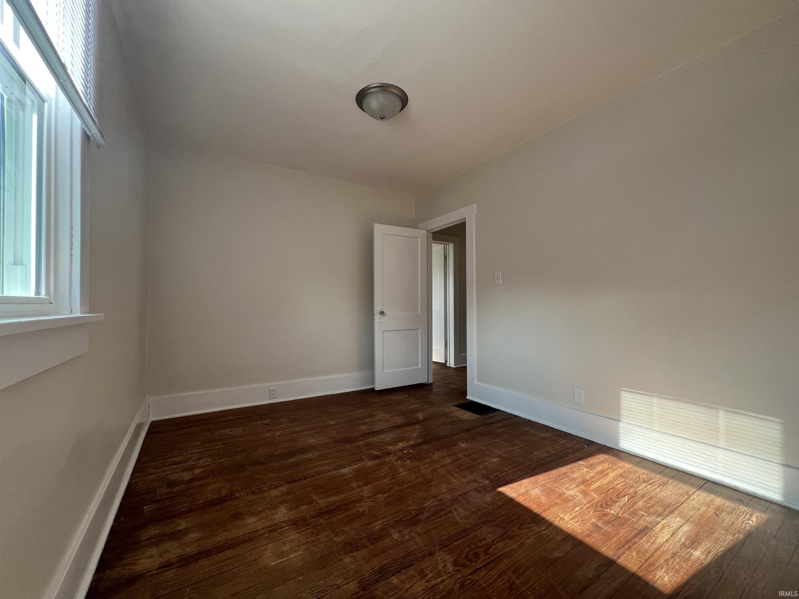 3615 Webster Street Fort Wayne, IN 46807 - Photo 13 of 21