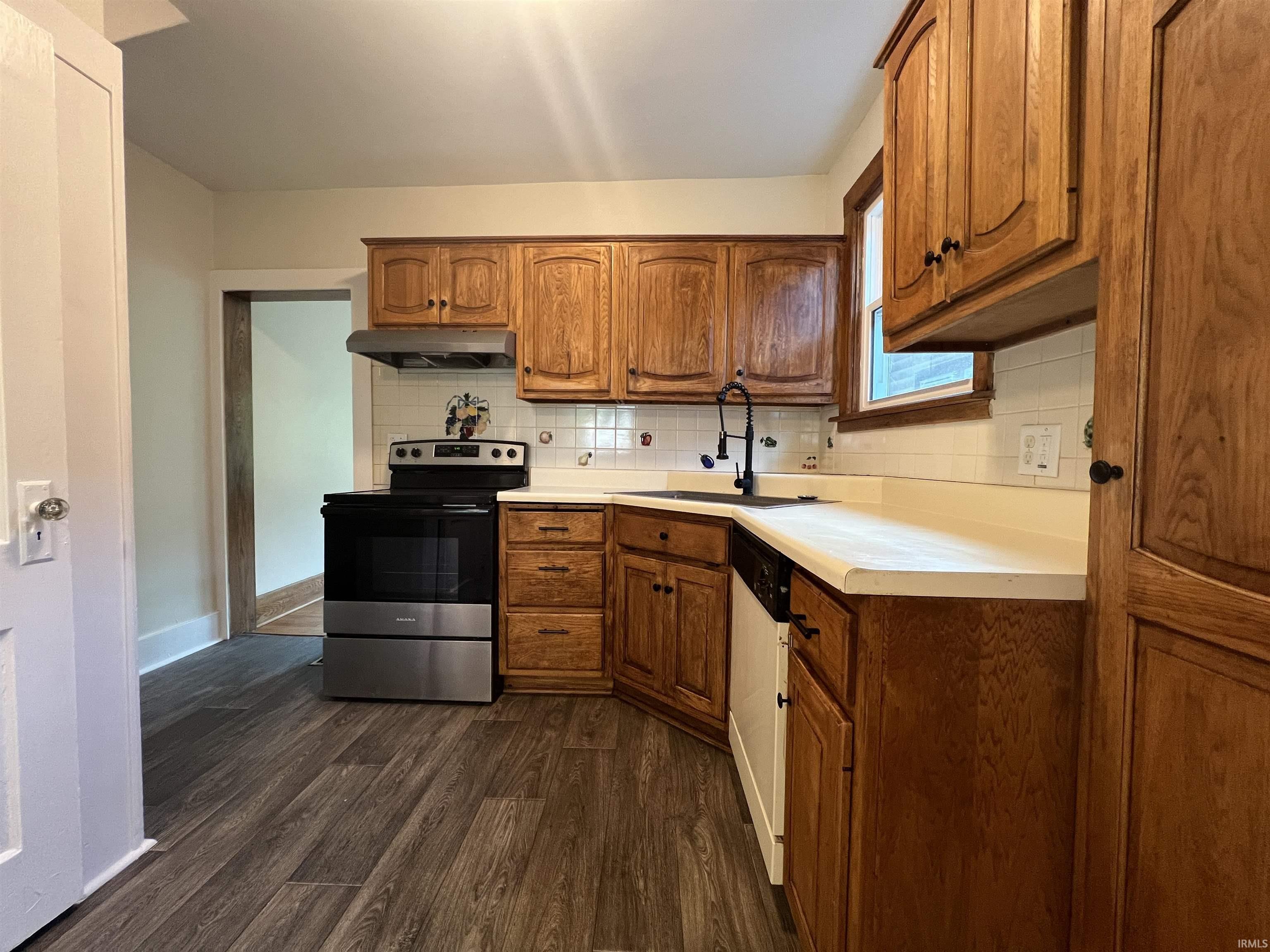 3615 Webster Street Fort Wayne, IN 46807 - Photo 7 of 21