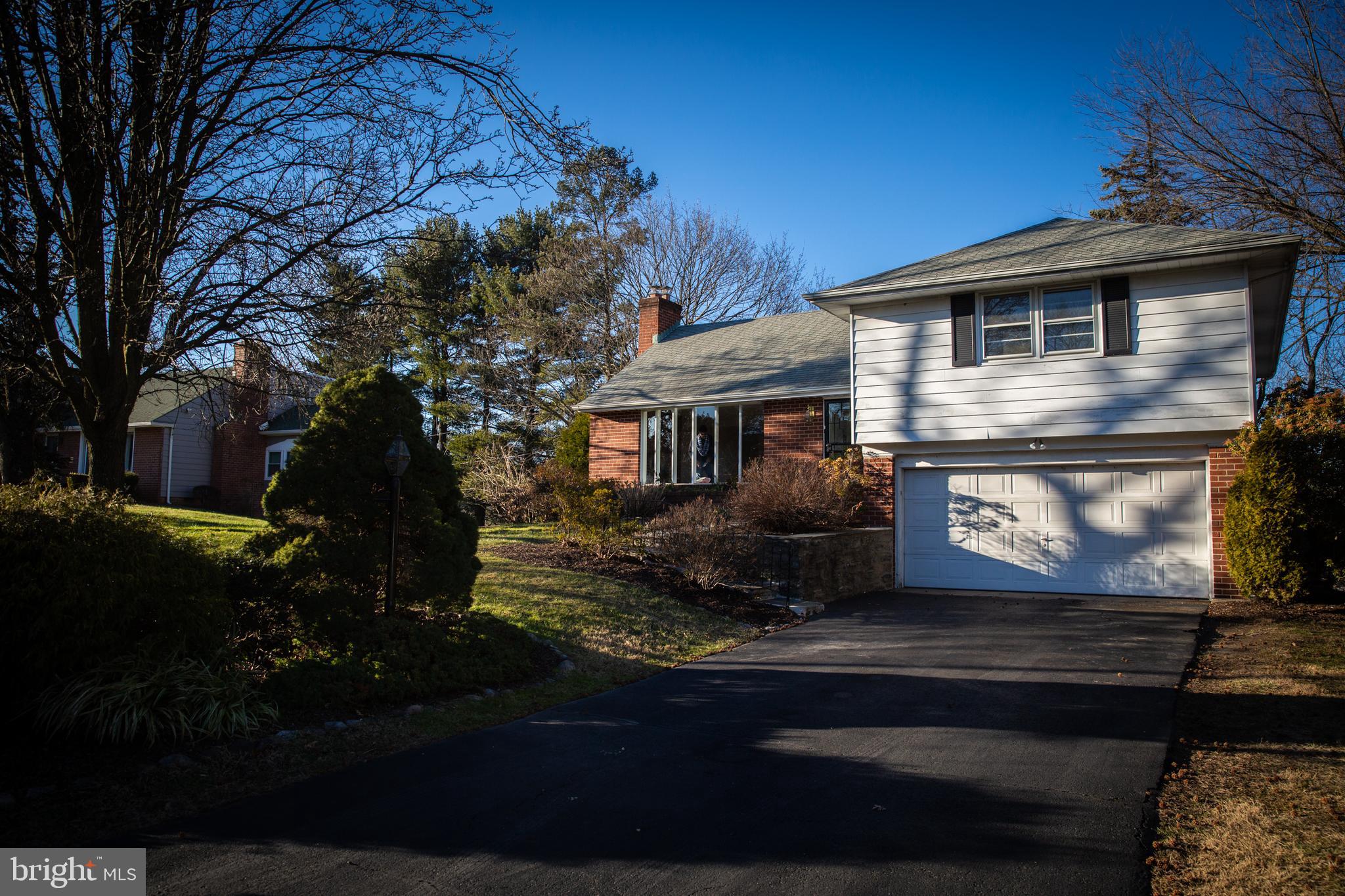 7756 Clements Road Wyncote, PA 19095 - Photo 1 of 26 Gallery Image 1