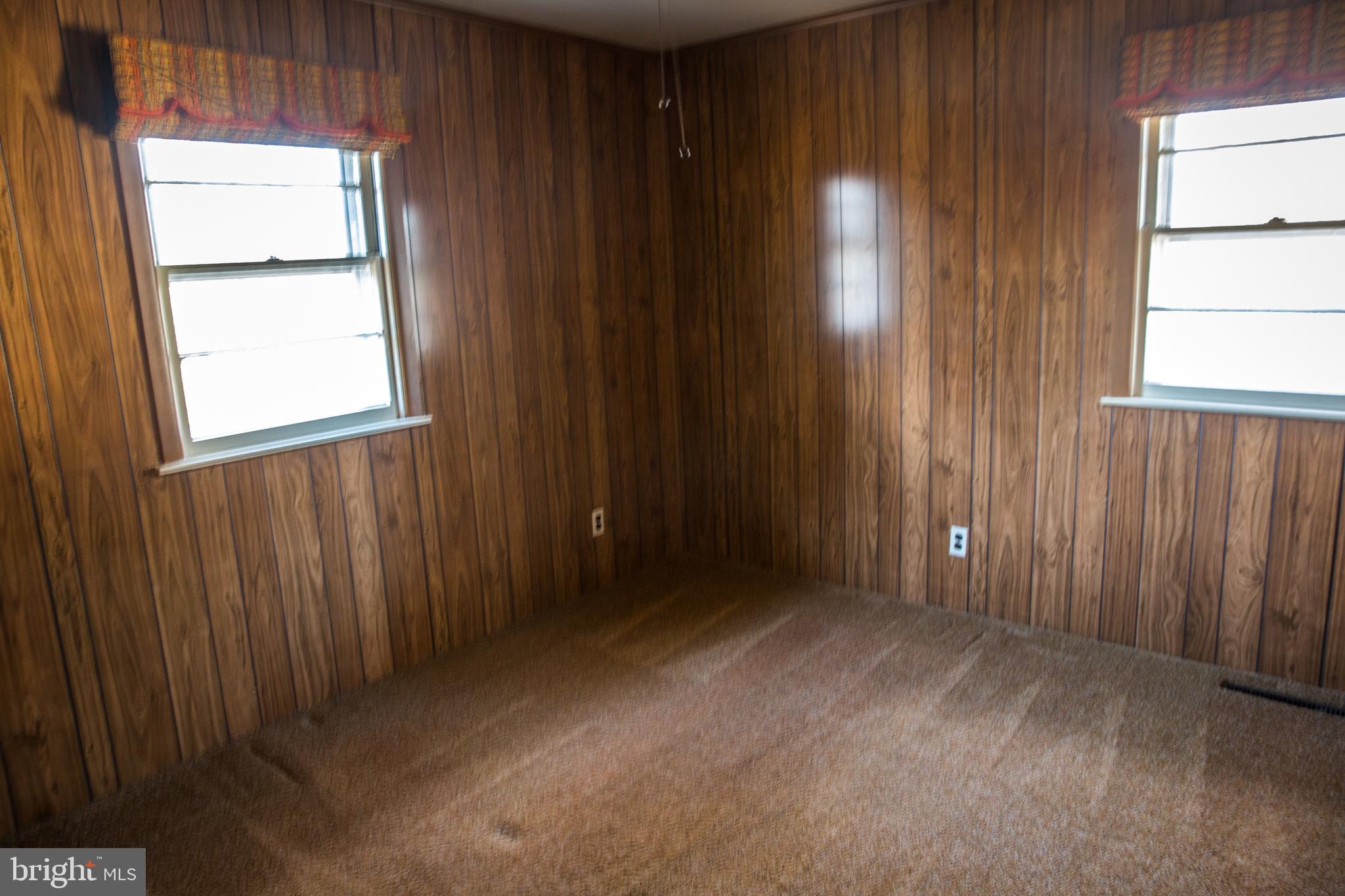 7756 Clements Road Wyncote, PA 19095 - Photo 14 of 26 Gallery Image 14