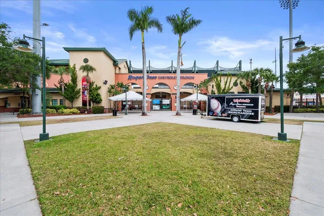 $579,000 | 3151 East Community Drive, Jupiter, FL 33458
