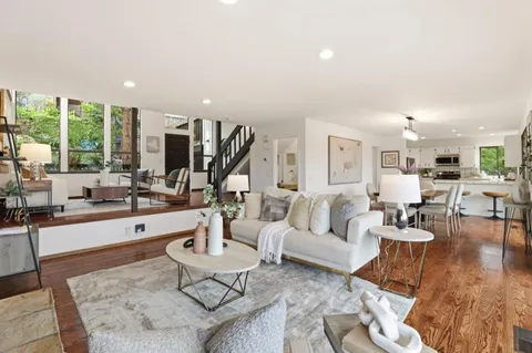 $1,970,000 | 1816 Oak Knoll Drive, Belmont, CA 94002