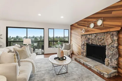 $1,970,000 | 1816 Oak Knoll Drive, Belmont, CA 94002