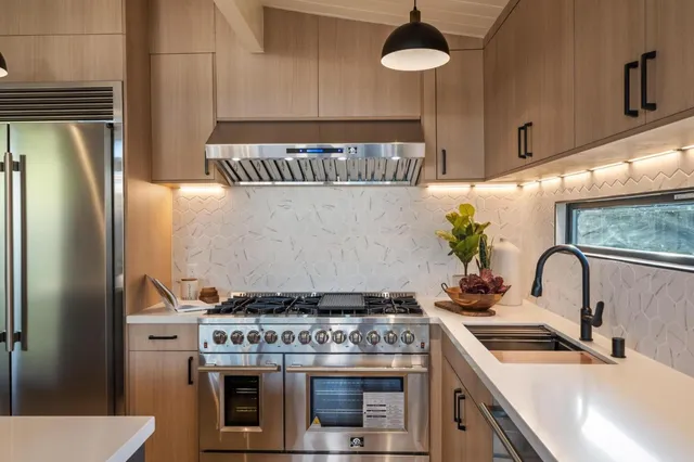 $2,640,000 | 224 Loon Court, Foster City, CA 94404