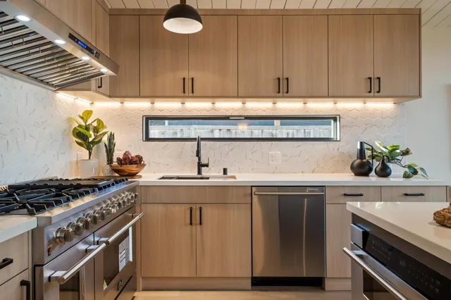 $2,640,000 | 224 Loon Court, Foster City, CA 94404