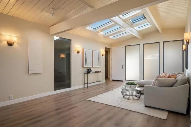 $2,640,000 | 224 Loon Court, Foster City, CA 94404