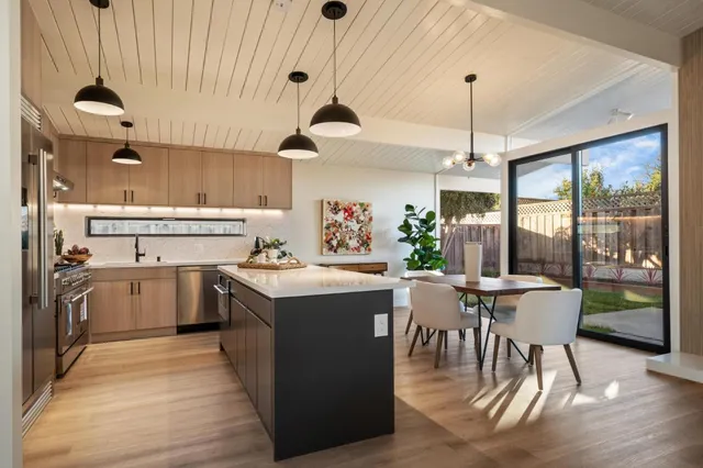 $2,640,000 | 224 Loon Court, Foster City, CA 94404