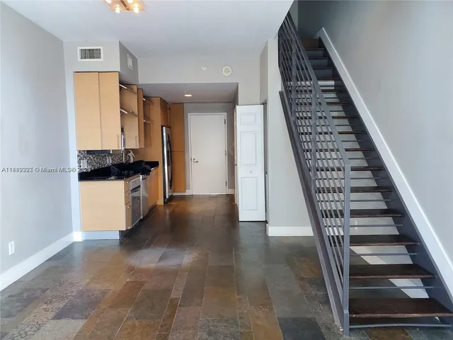 $2,750 | 60 Southwest 13th Street, Unit 2022, Miami, FL 33130