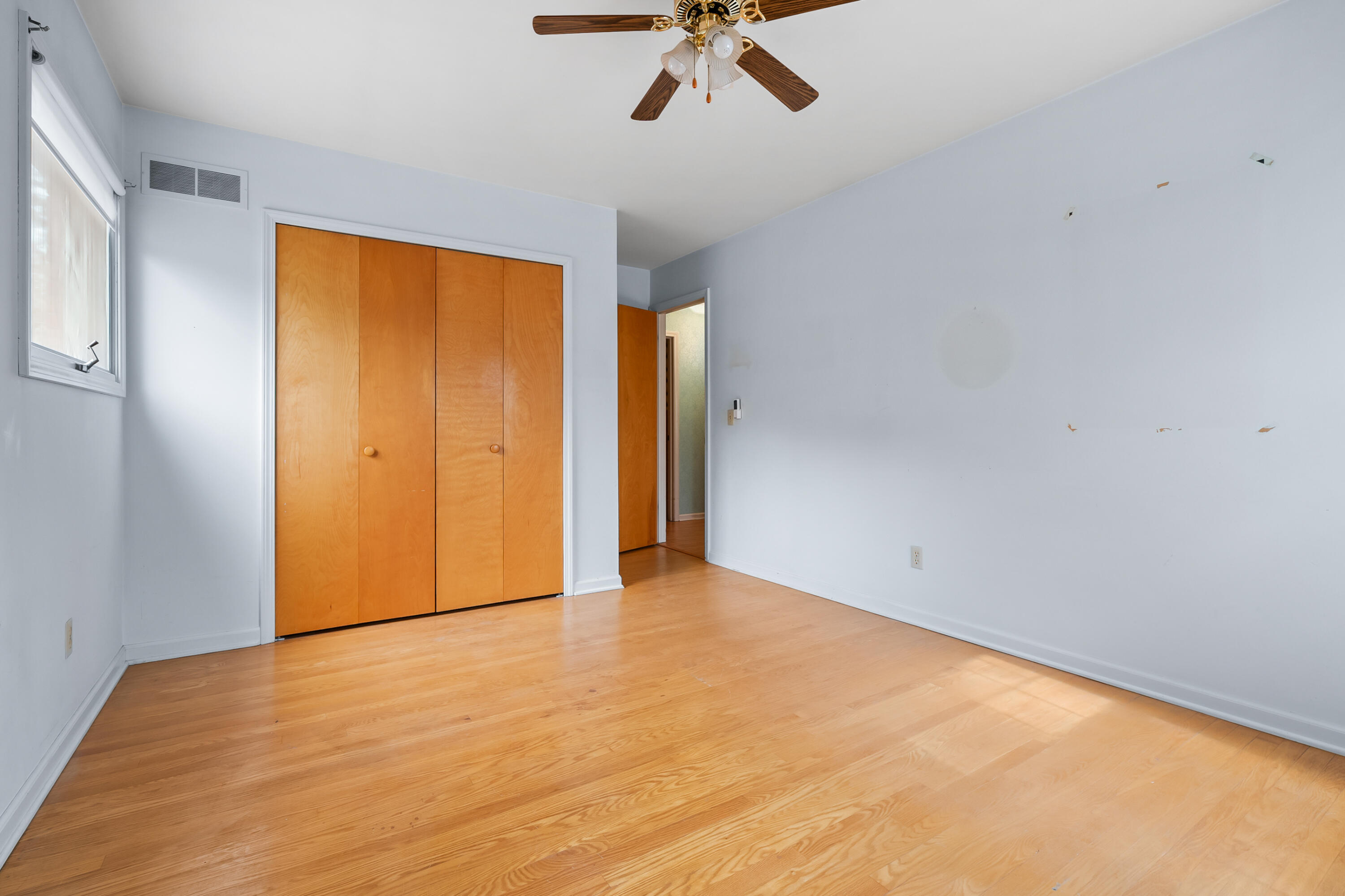 2424 Pine Ridge Road Kalamazoo, MI 49008 - Photo 26 of 34 Pine Ridge Rd 2424 Kalamazoo 49008-22