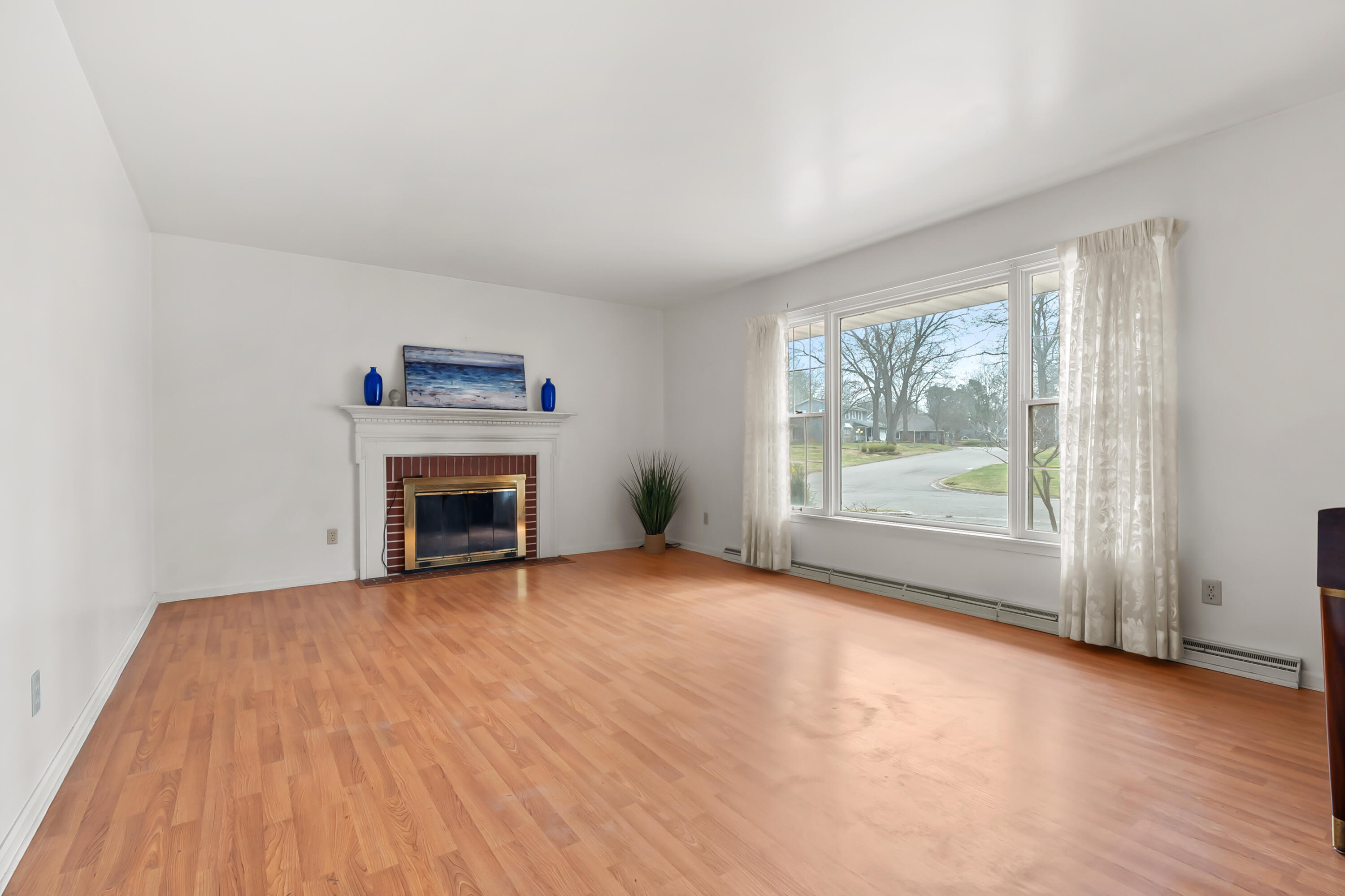 2424 Pine Ridge Road Kalamazoo, MI 49008 - Photo 5 of 34 Pine Ridge Rd 2424 Kalamazoo 49008-4