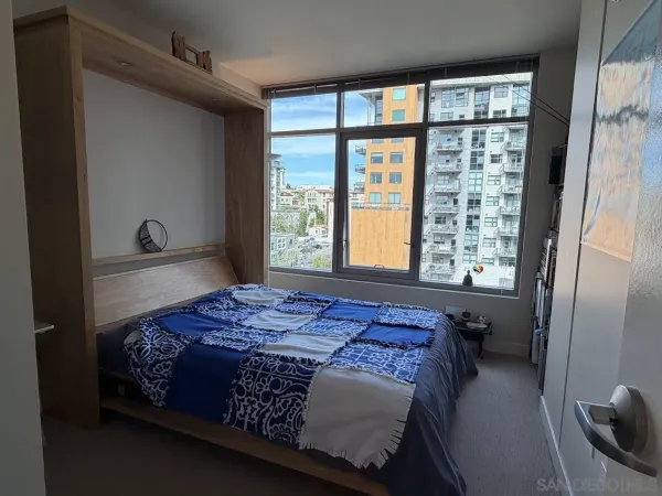 $3,795 | 425 West Beech Street, Unit 859, San Diego, CA 92101