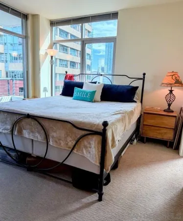 $3,795 | 425 West Beech Street, Unit 859, San Diego, CA 92101