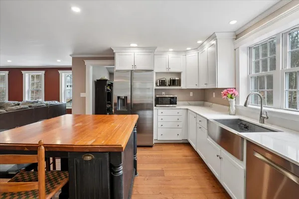 $735,000 | 10 Mountain Road, Greenfield, NH 03047