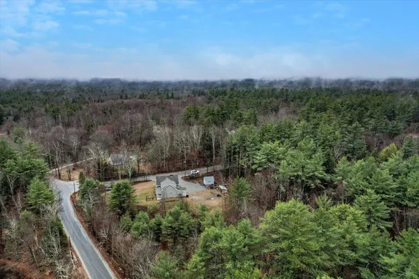 $735,000 | 10 Mountain Road, Greenfield, NH 03047
