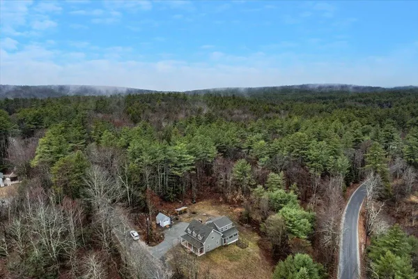 $735,000 | 10 Mountain Road, Greenfield, NH 03047