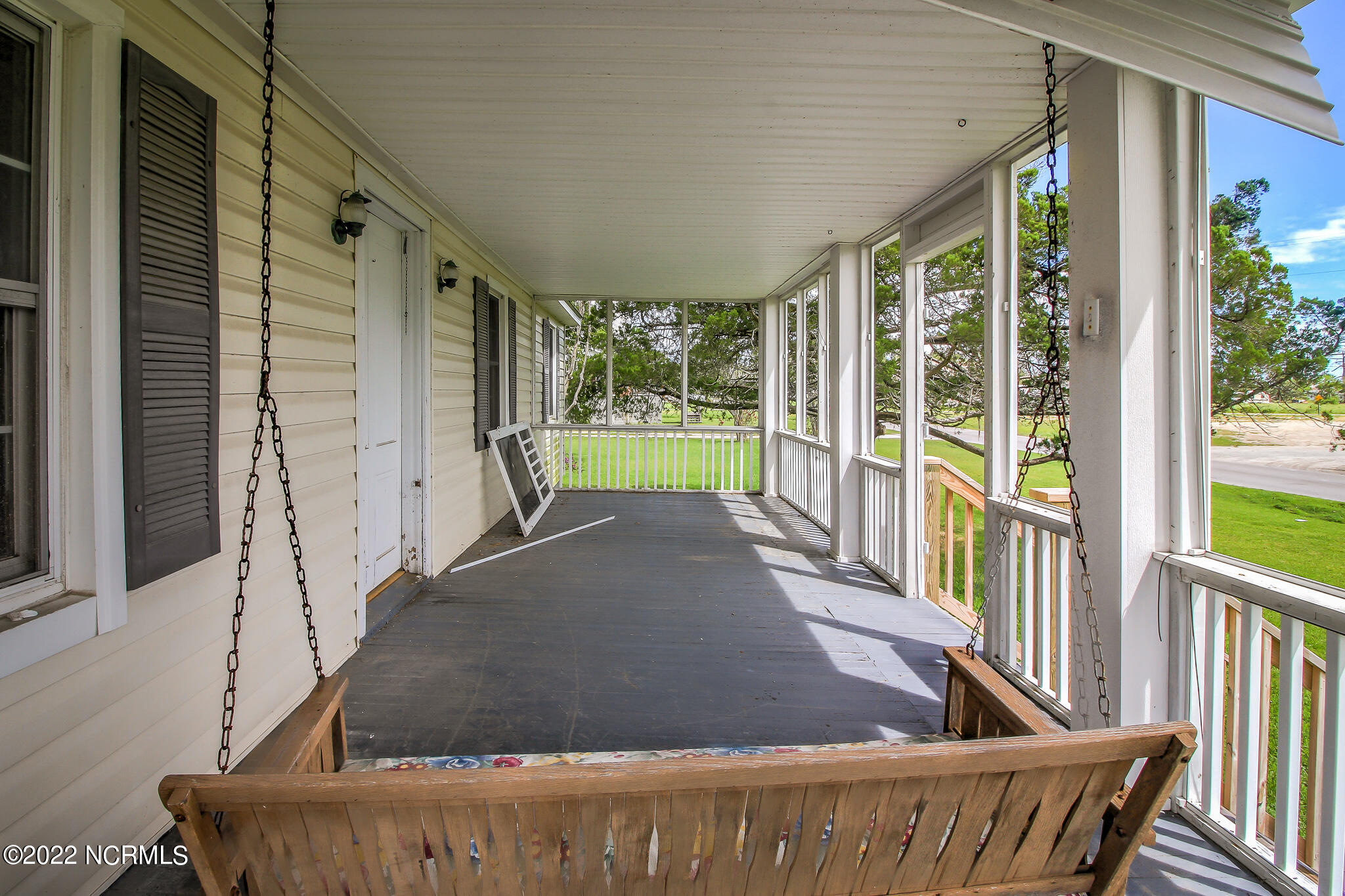 178 Community Road Davis, NC 28524 - Photo 2 of 40 Front Porch