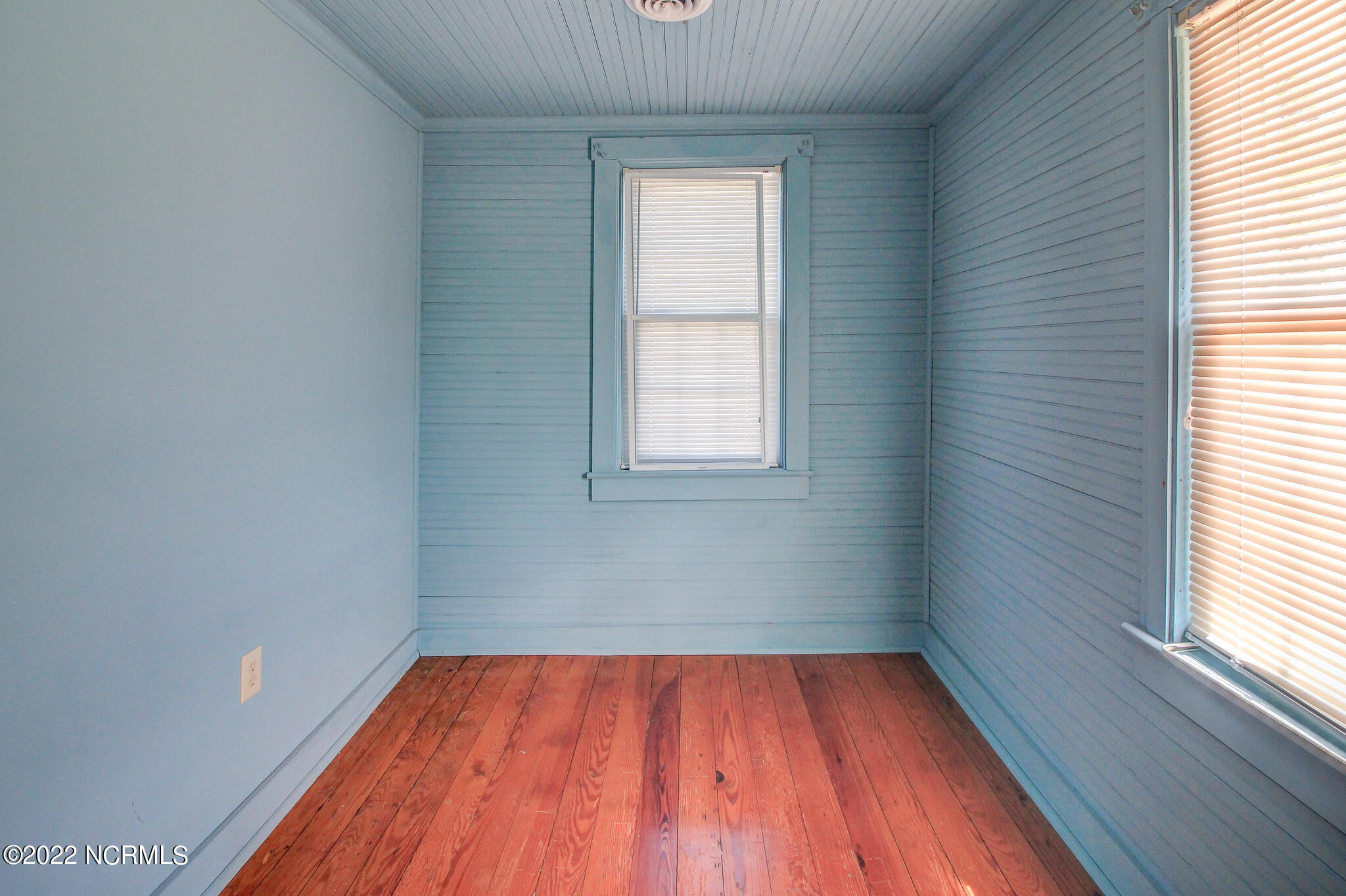 178 Community Road Davis, NC 28524 - Photo 30 of 40 bedroom