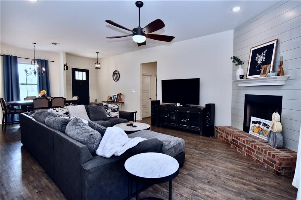 196 Airbase Road Pollock, LA 71467 - Photo 11 of 58 Gallery Image 11