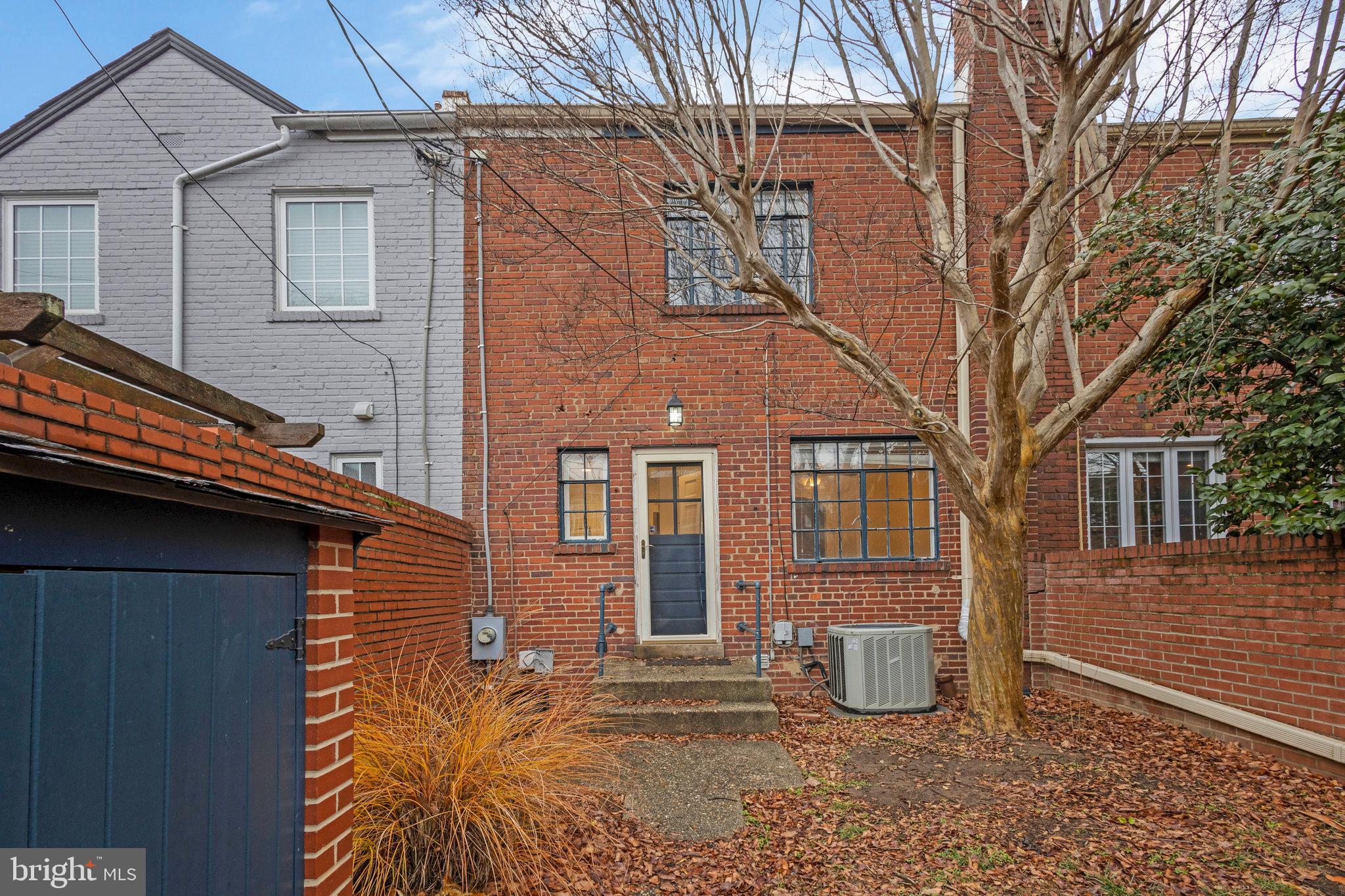 702 Devon Place Alexandria, VA 22314 - Photo 26 of 29