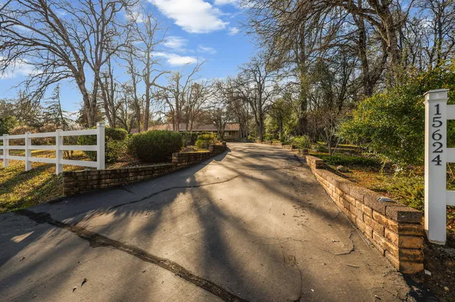 $785,000 | 15624 Ranchland Drive, Redding, CA 96001