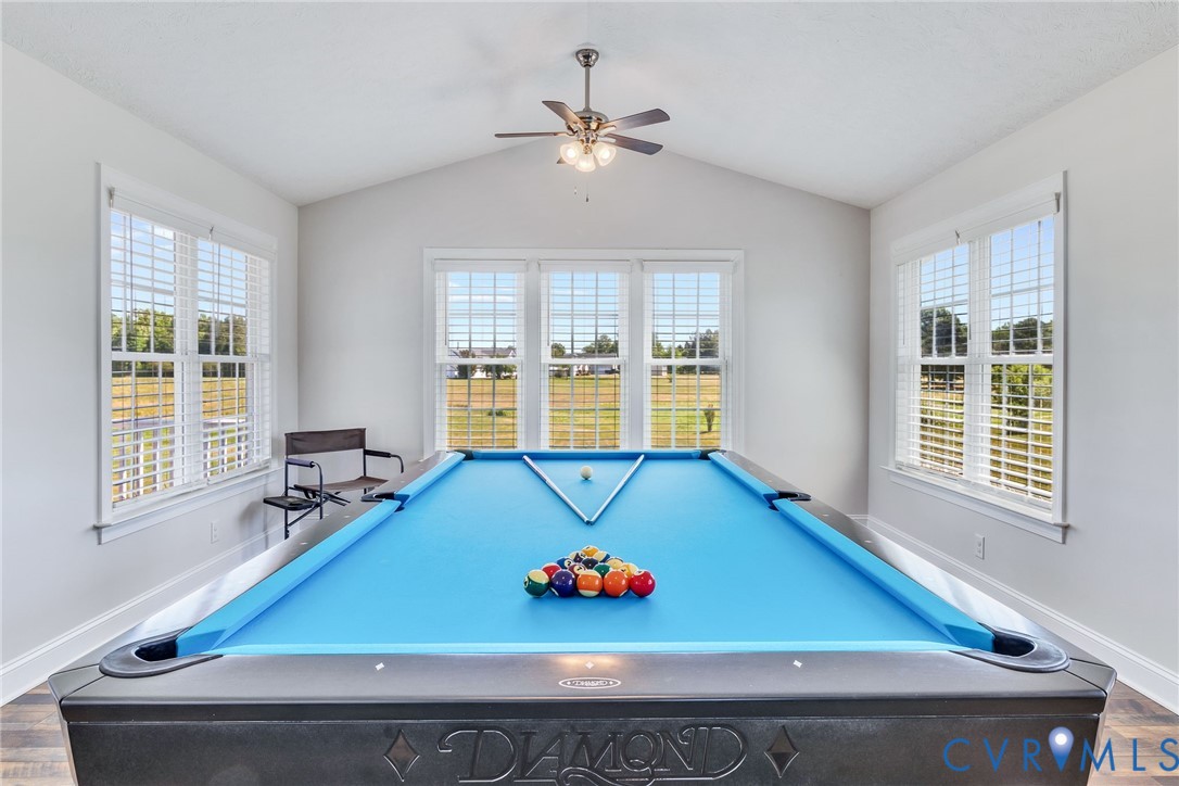 1013 Ridge Road Callao, VA 22435 - Photo 12 of 48