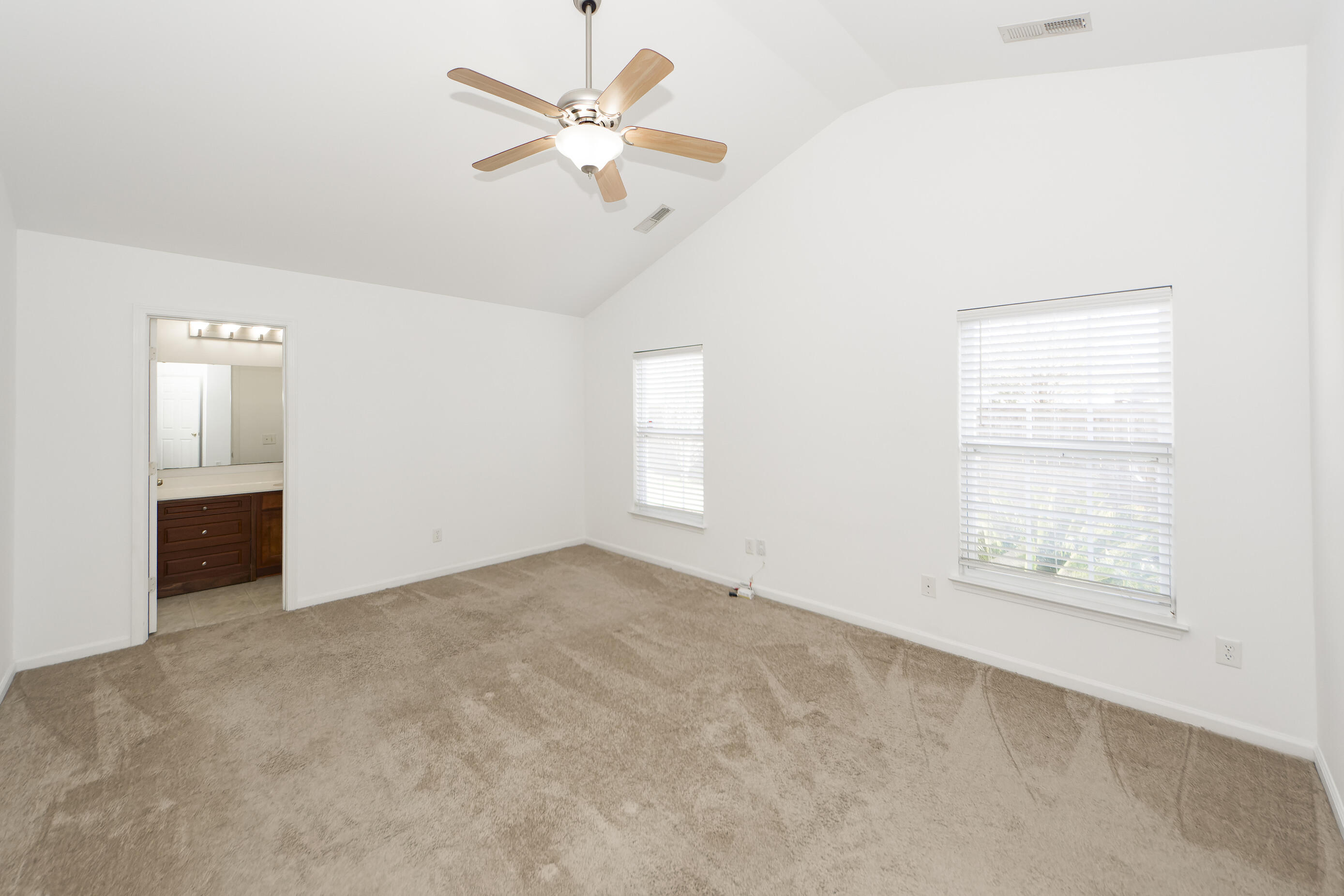248 Border Road Goose Creek, SC 29445 - Photo 16 of 29 020224 (26)