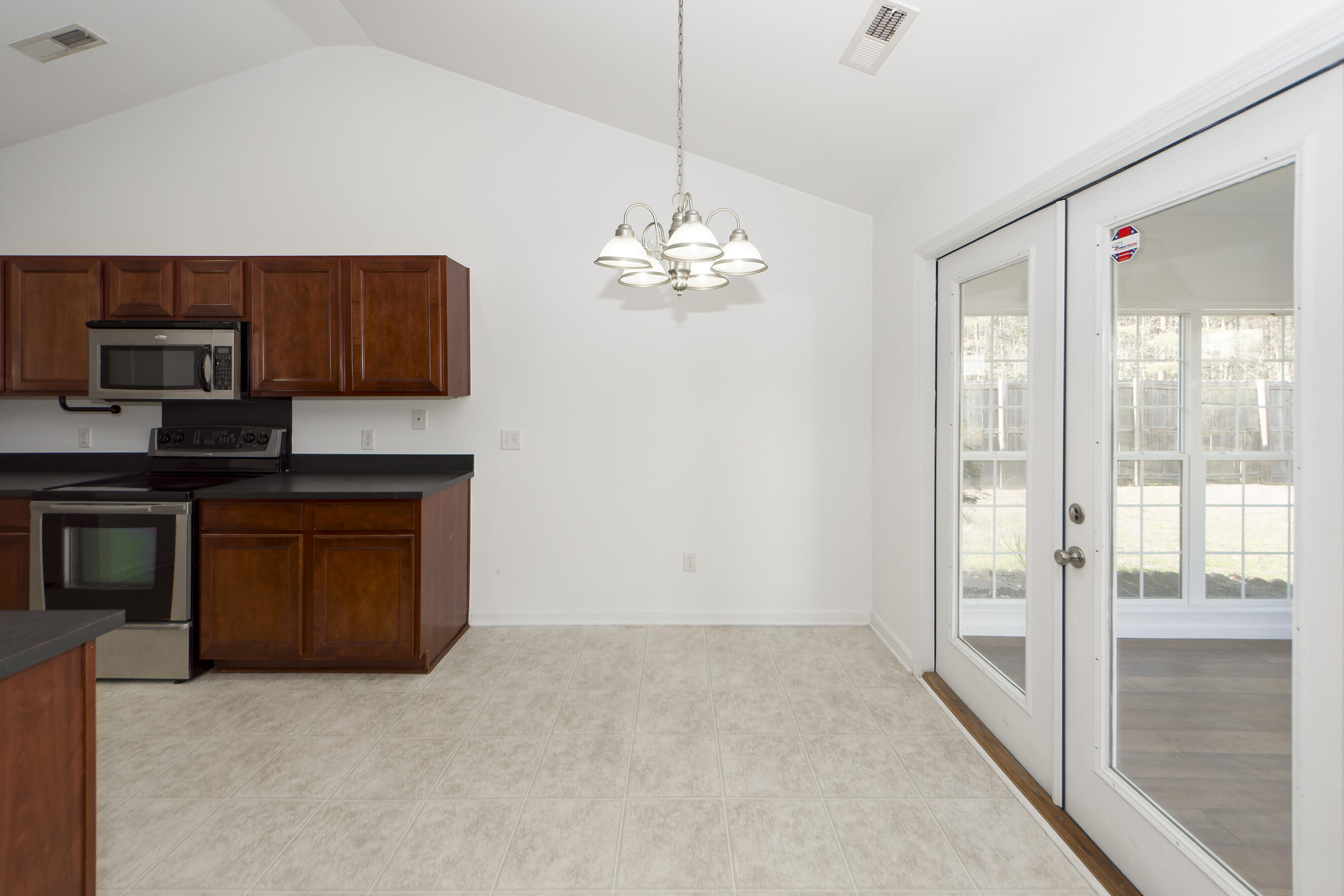 248 Border Road Goose Creek, SC 29445 - Photo 8 of 29 020224 (16)