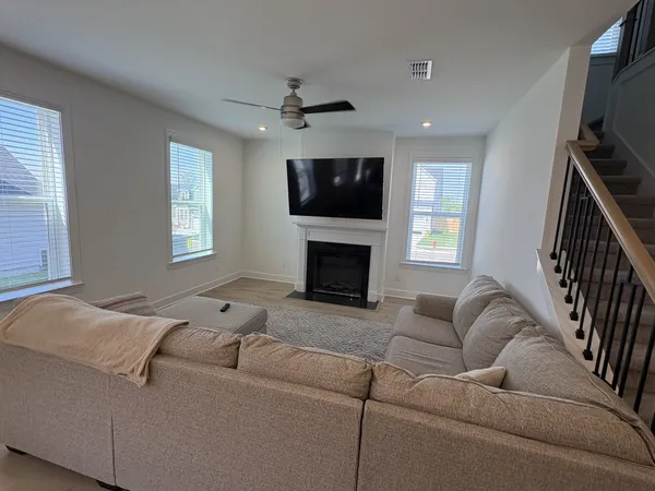 $3,250 | 1033 Lionheart Drive, Hermitage, TN 37076