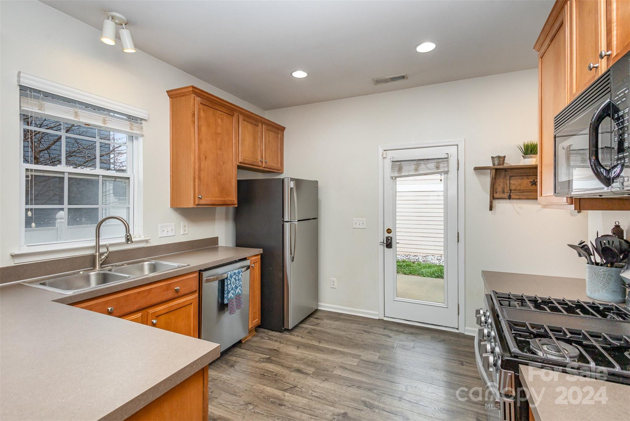 8112 Bud Henderson Road Huntersville, NC 28078 - Photo 7 of 28 Gallery Image 7