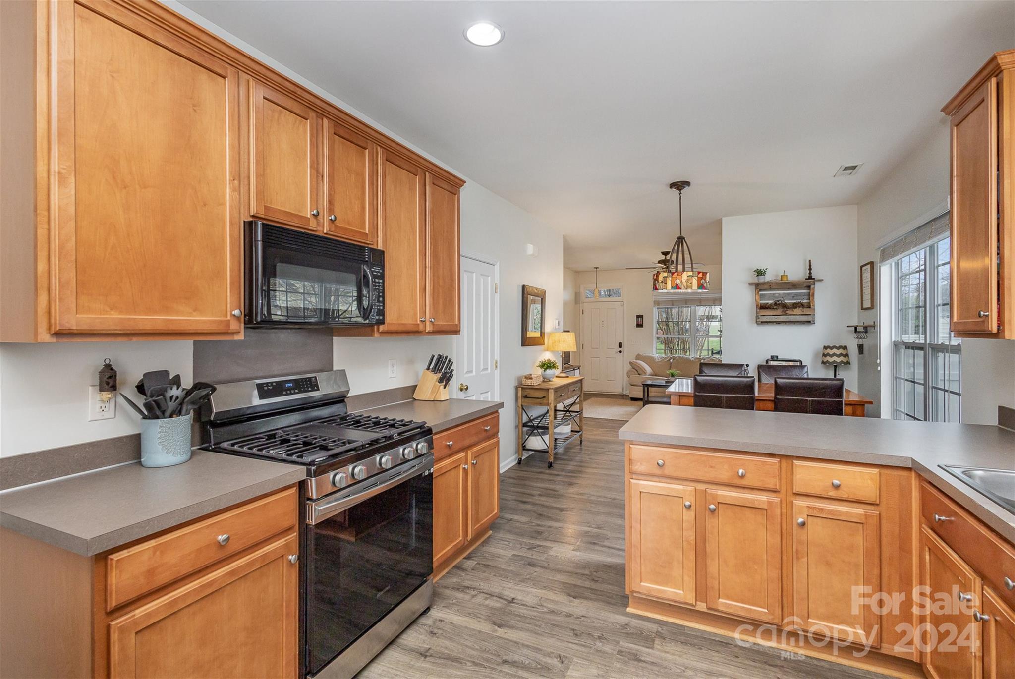 8112 Bud Henderson Road Huntersville, NC 28078 - Photo 9 of 28 Gallery Image 9