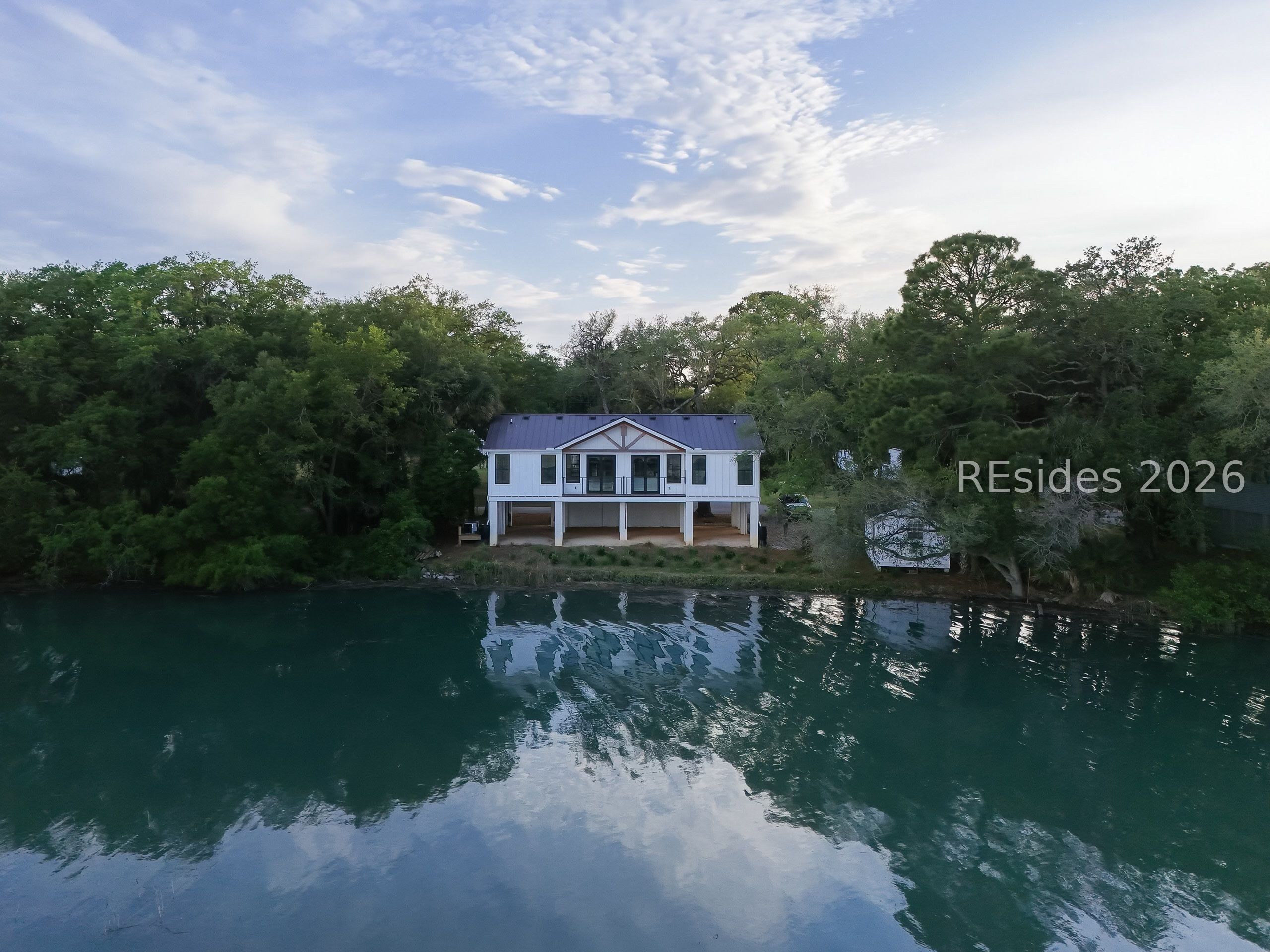 17 Fording Island Road Bluffton, SC 29910 - Photo 3 of 39