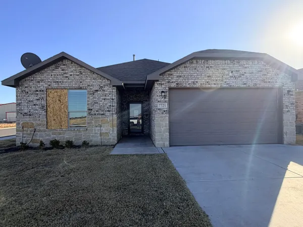 $239,500 | 7721 95th Street, Lubbock, TX 79424