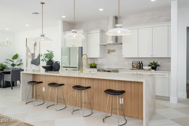 $1,450,000 | 6515 East Holiday Drive, Mesa, AZ 85215