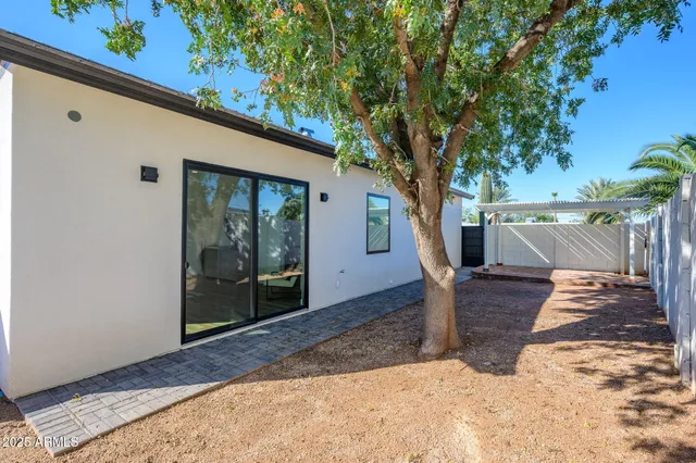 $1,450,000 | 6515 East Holiday Drive, Mesa, AZ 85215