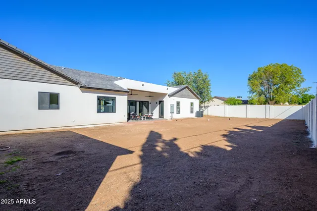 $1,450,000 | 6515 East Holiday Drive, Mesa, AZ 85215