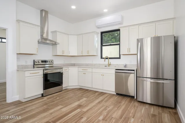 $1,450,000 | 6515 East Holiday Drive, Mesa, AZ 85215