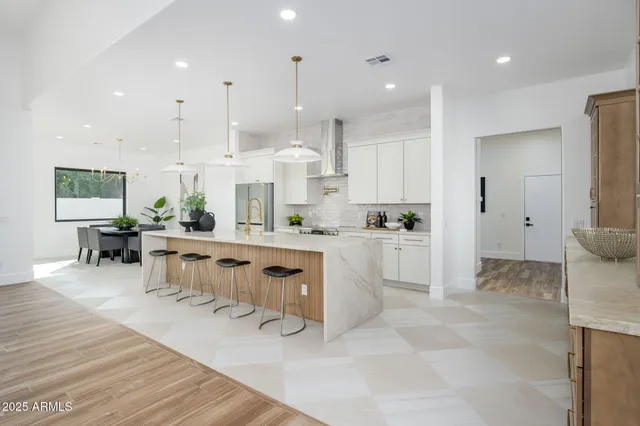 $1,450,000 | 6515 East Holiday Drive, Mesa, AZ 85215