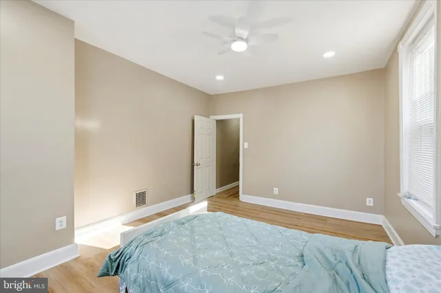 $2,095 | 2136 South 4th Street, Philadelphia, PA 19148