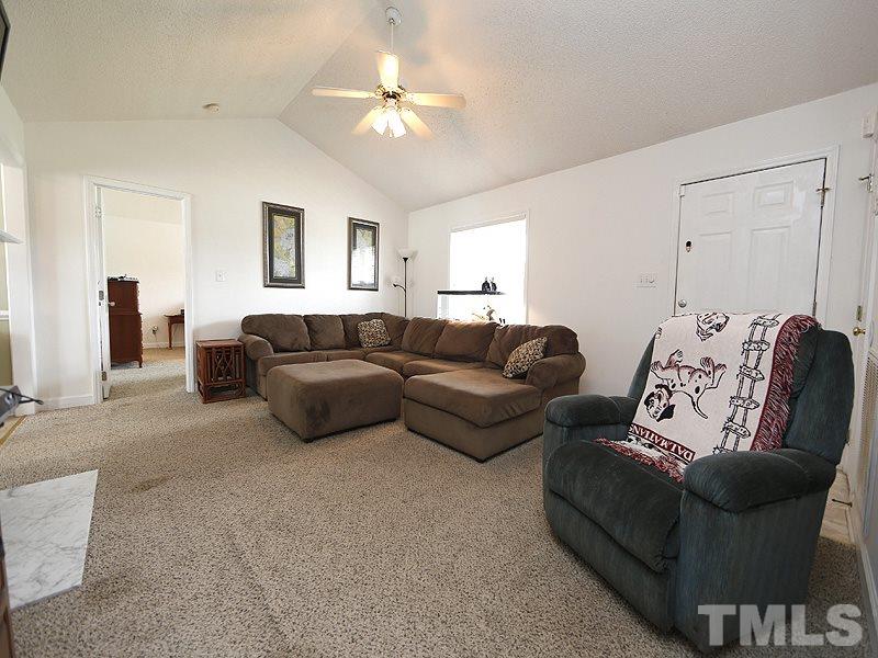1004 Brack Place Raleigh, NC 27603 - Photo 7 of 25 Gallery Image 7