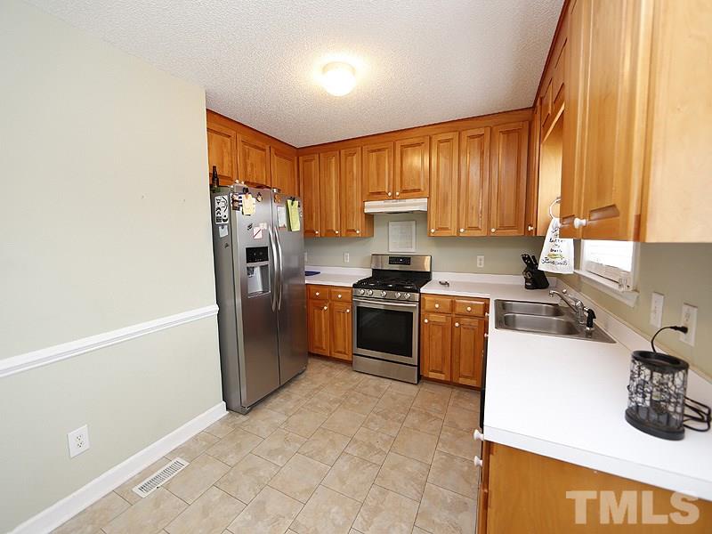 1004 Brack Place Raleigh, NC 27603 - Photo 10 of 25 Gallery Image 10