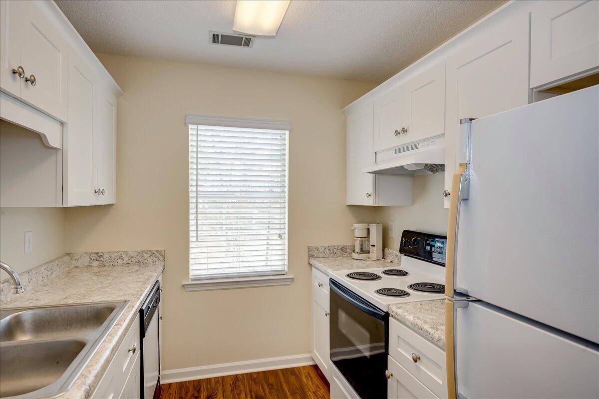 2110 Oak Ridge Road Martinez, GA 30907 - Photo 10 of 38 08-008-