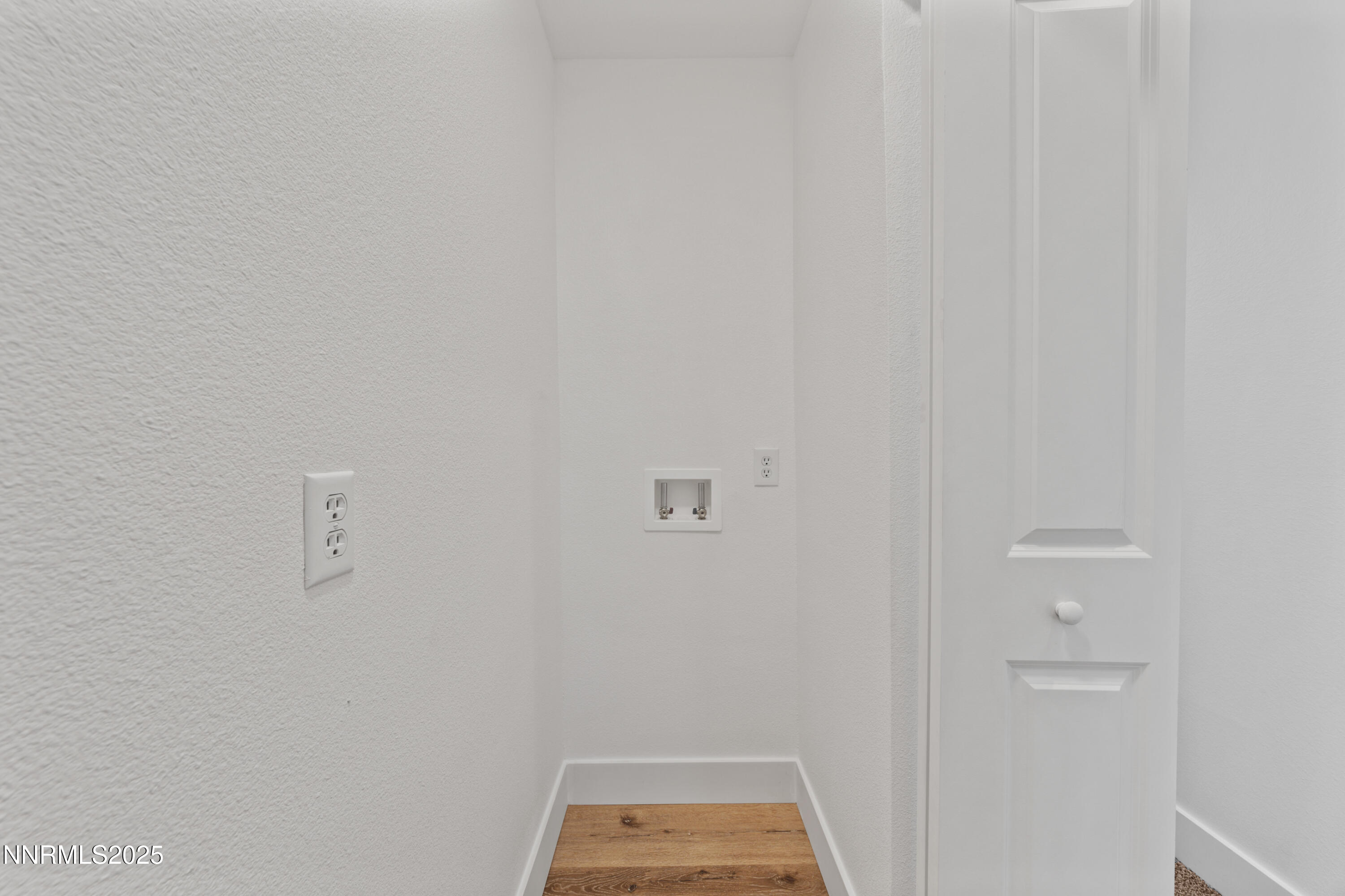 1340 Jones Street Reno, NV 89503 - Photo 42 of 58 a view of cupboard