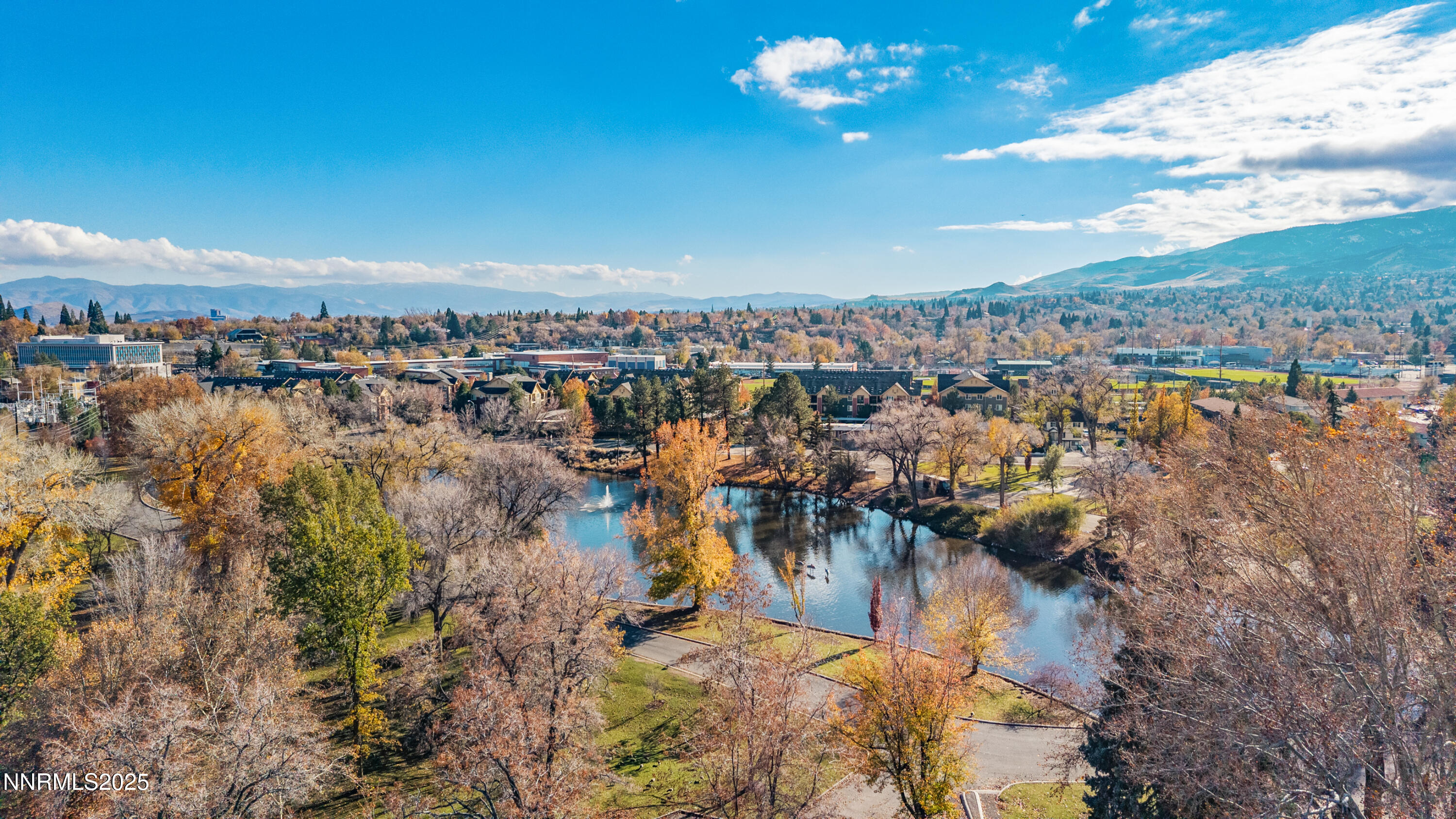 1340 Jones Street Reno, NV 89503 - Photo 5 of 58 a view of a city