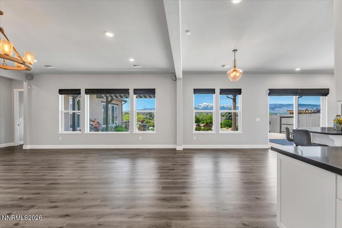 14239 Silver Moon Court Reno, NV 89521 - Photo 5 of 53 09-14239 Silver Moon Ct Reno NV 89521 (9