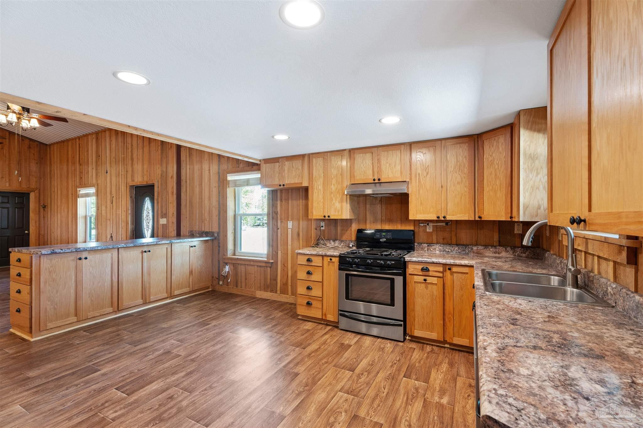 7020 Southwest Capt Lynn Road Wewahitchka, FL 32449 - Photo 9 of 69