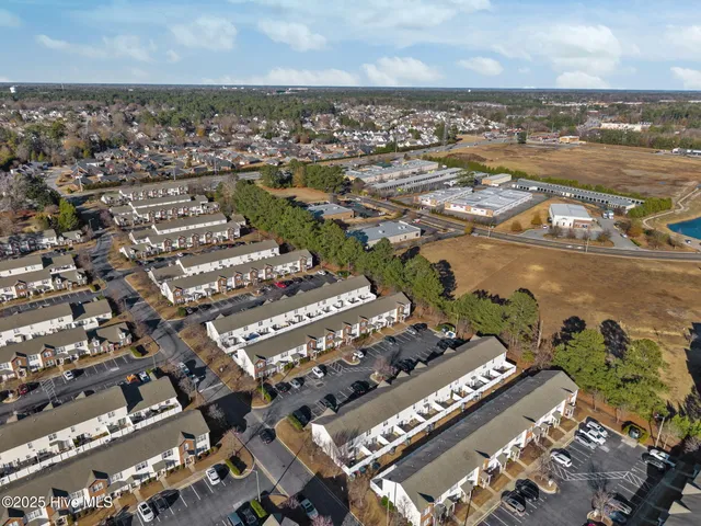 $161,500 | 4215 Dudleys Grant Drive, Unit H, Winterville, NC 28590