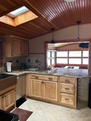 $1,250,000 | 241 Skatutakee Road, Harrisville, NH 03450