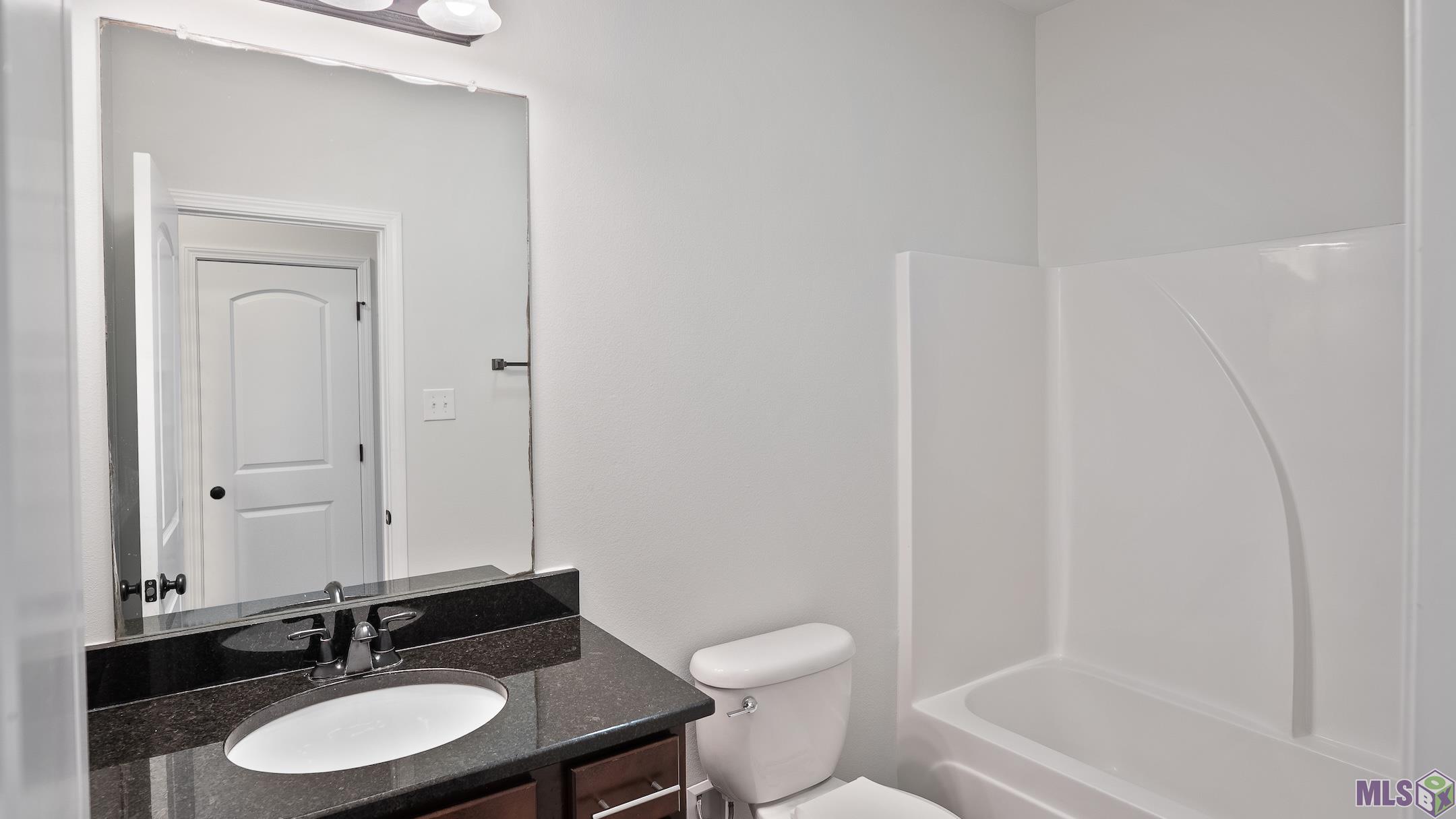 1045 Gentle Wind Drive Baton Rouge, LA 70820 - Photo 8 of 10